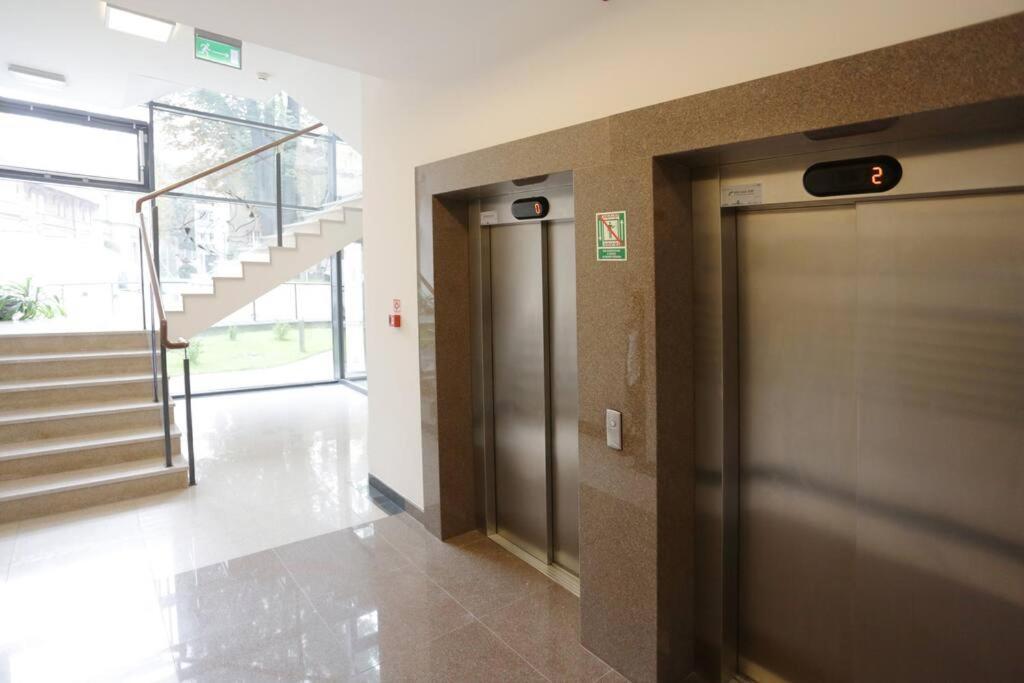 קרקוב Ekskluzywny Apartament W Centrum Z Balkonem I Parkingiem מראה חיצוני תמונה